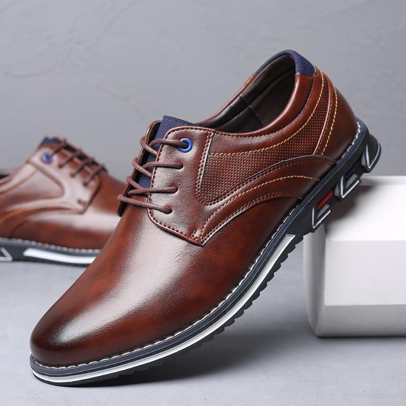 Retro Men Leather Shoes Flat Lace Up Loafers Moccasin British Style Business Formal Shoes for Men Outdoor Casuals Zapatos Hombre