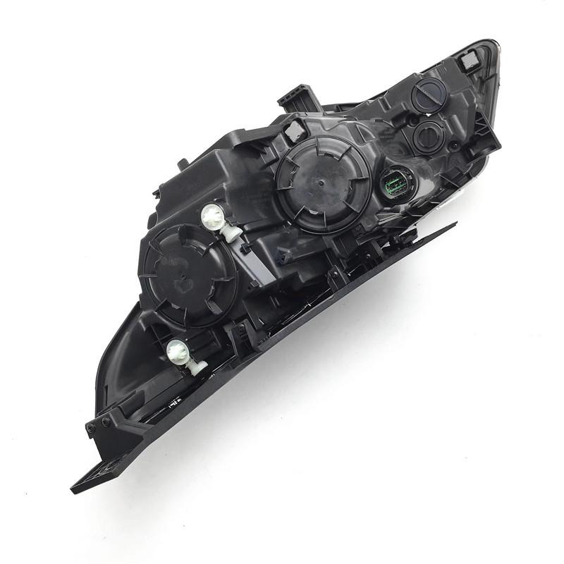 Compatible Headlights for RX300, RX330, RX350 (Model Years 2003-2008)