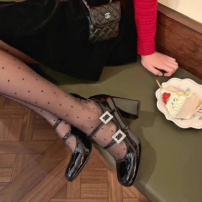 Französisches Temperament Strass dicker Absatz Mary Jane Schuhe 2025 High Heels flacher Ausschnitt eckige Spitze Ein-Wort-Schnalle mit Rock Einzelne Schuhe Frauen