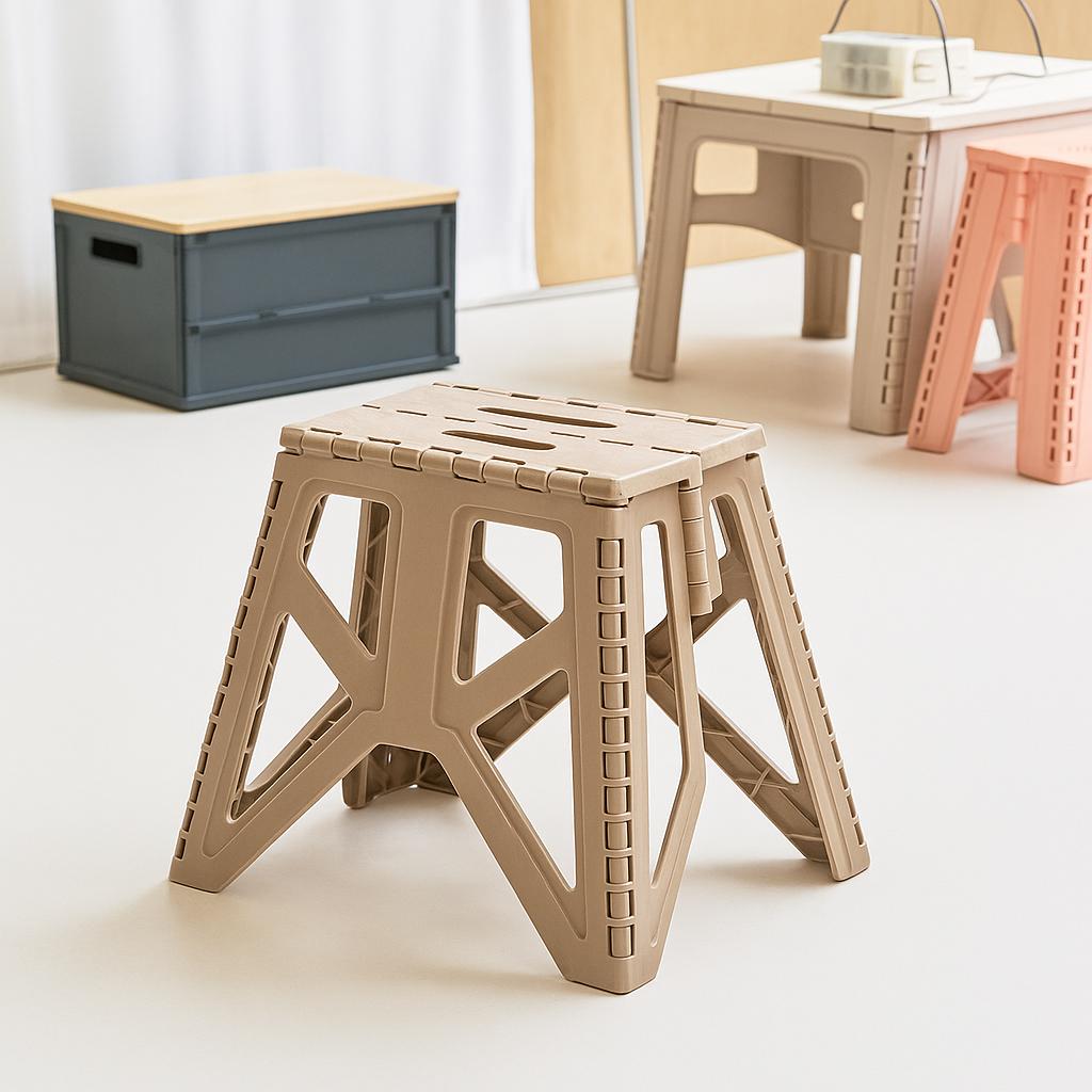 Ihr vielseitiger Camp-Begleiter: Faltbarer Vierkant-Hocker L (grau)