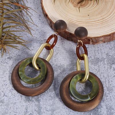 Modische Ohrstecker für Damenschmuck