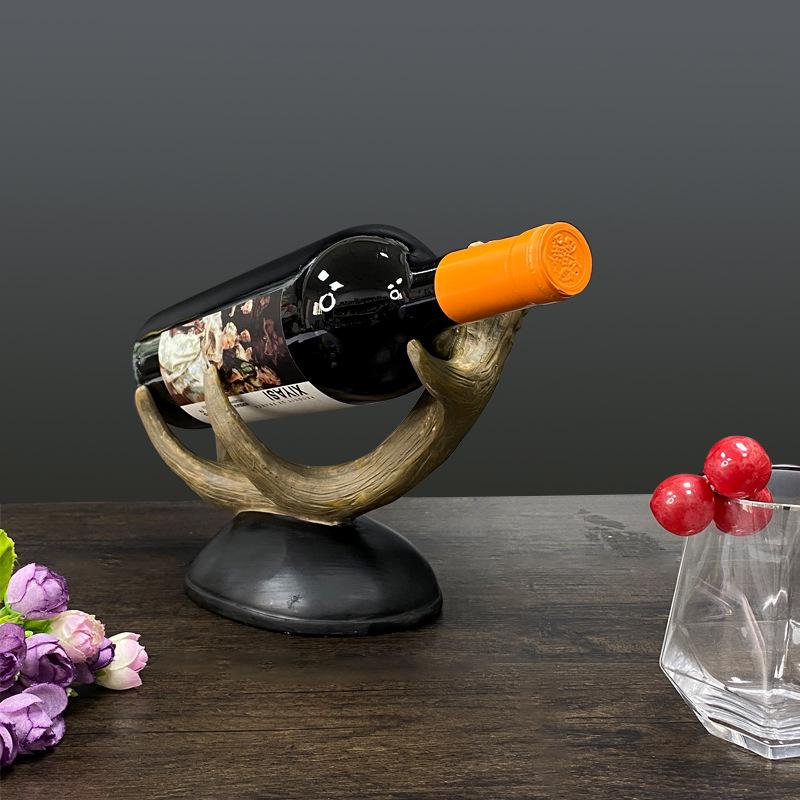 Retro American Wine Cabinet Decor: Creative Desktop & Living Room Ornaments