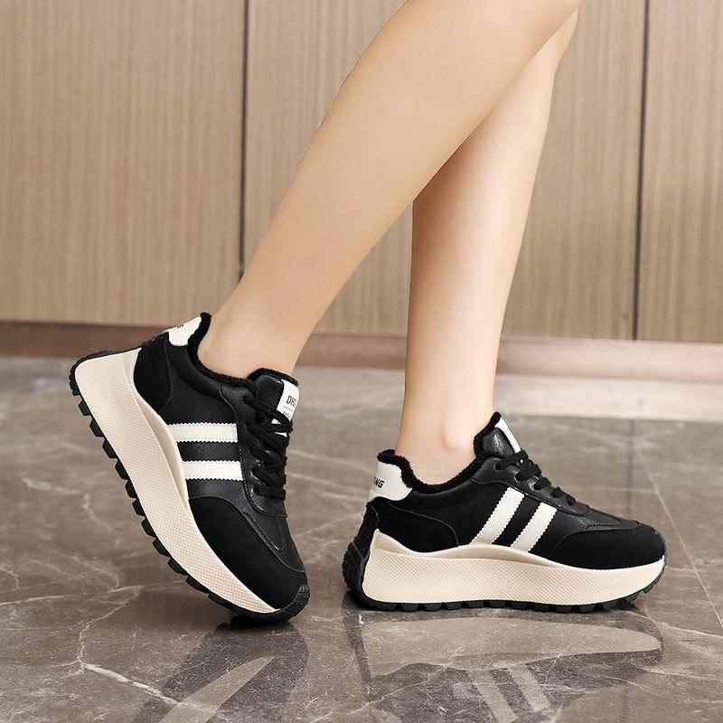 BN027 New Autumn Platform Women's Shoes Board Shoes Fleece Heightening Leisure Student Splicing Shoes Tide Sports