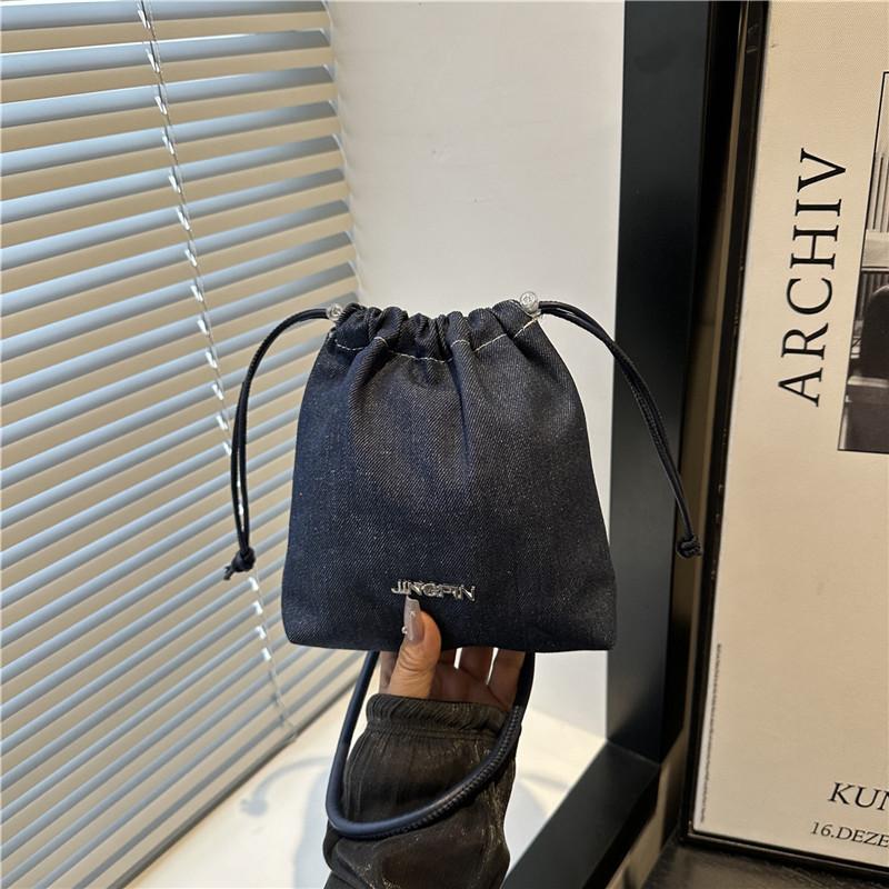 

New fashion denim bucket bag, messenger bag, women s exquisite niche shoulder bag, commuter work mobile phone bag темно-синий