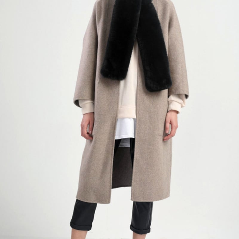 LALA Fur Long Scarf - Black