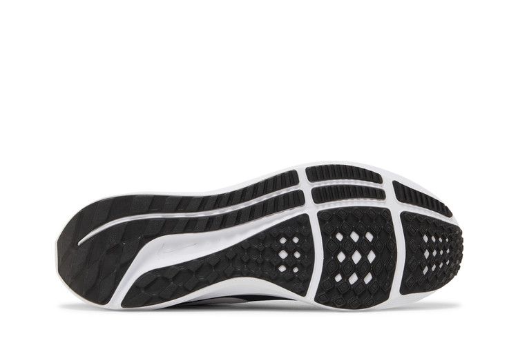 Nike Air Zoom Pegasus 39 Negro Blanco