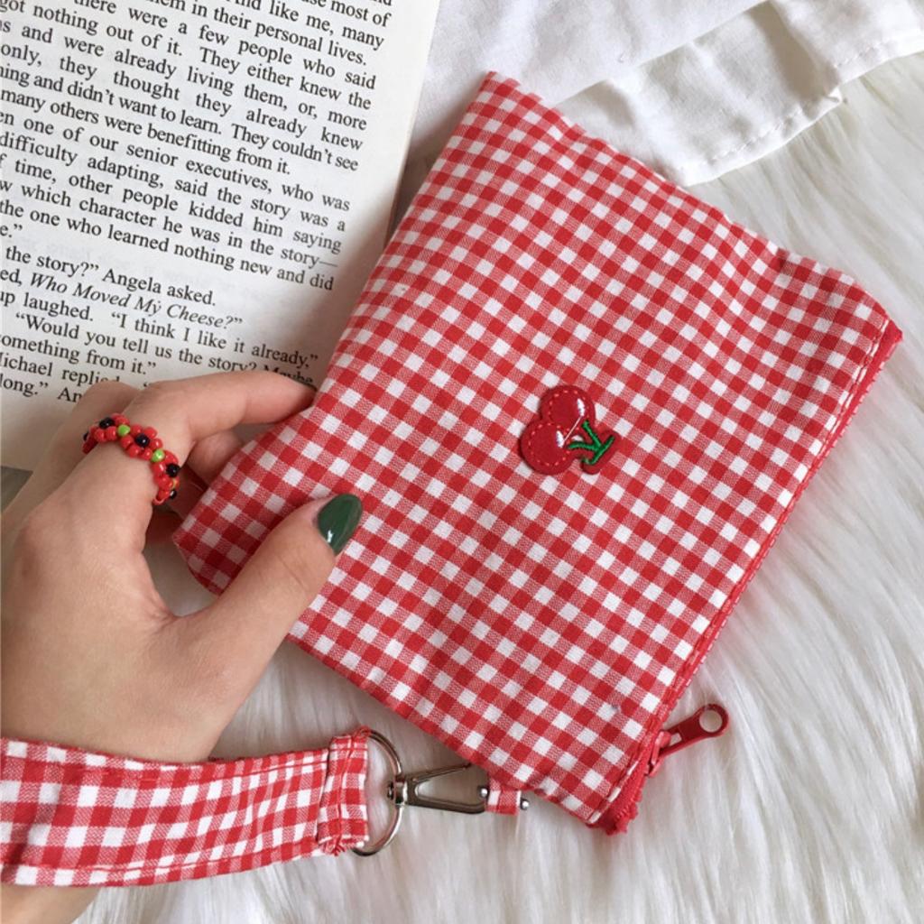 Makeup Bag for Women Girls, Cute Makeup Brushes Aesthetic Accessories Storage Bag Cherry Travel Toiletry Bag Organizer
