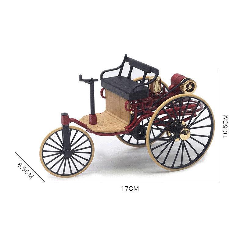 Retro Alloy Three-Wheeled Classic Car Model: 1:12 Scale Adult Toy Ornament
