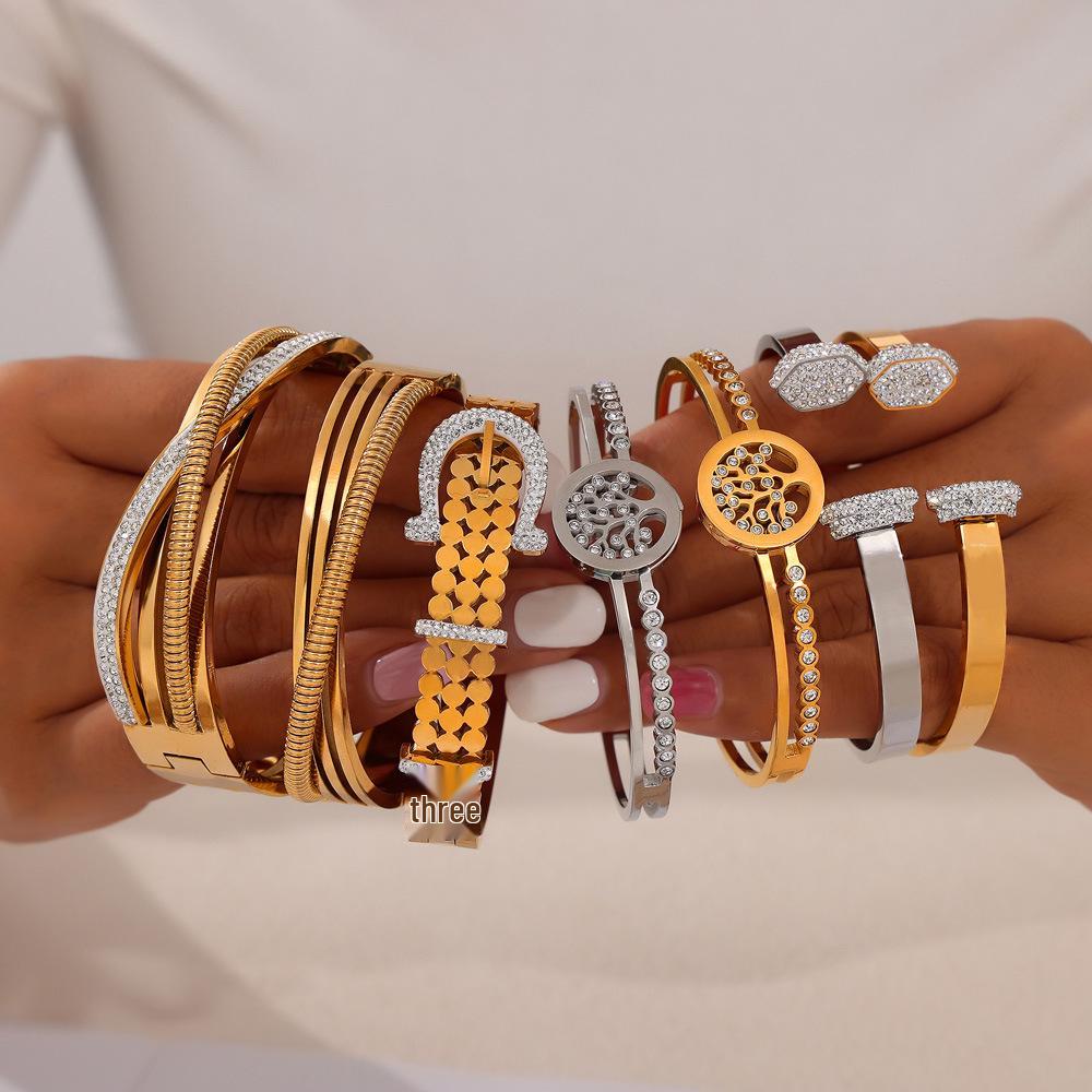 European & American Light Luxury Titanium Steel Gold-Plated Open Design Bracelets with Rhinestone Inlay for Women