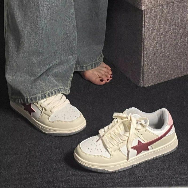 Dopamin-Creme Stern-Board-Schuhe Damen neue Retro kleine weiße Schuhe Plateau vielseitige Freizeitschuhe Kinder