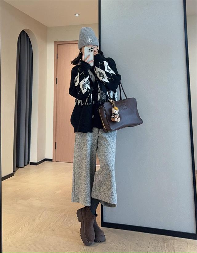Elegant Wool Blend Bootcut Wide-Leg Cropped Trousers - Warm and Slimming for Autumn/Winter 2025