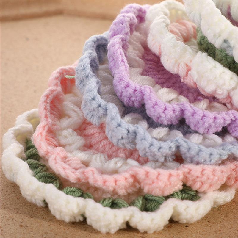 Creative Crochet Round Coasters Handmade Reusable Insulation Pads INS Style Hand-knitted Sunflower Cup Pad Desktop Decoration