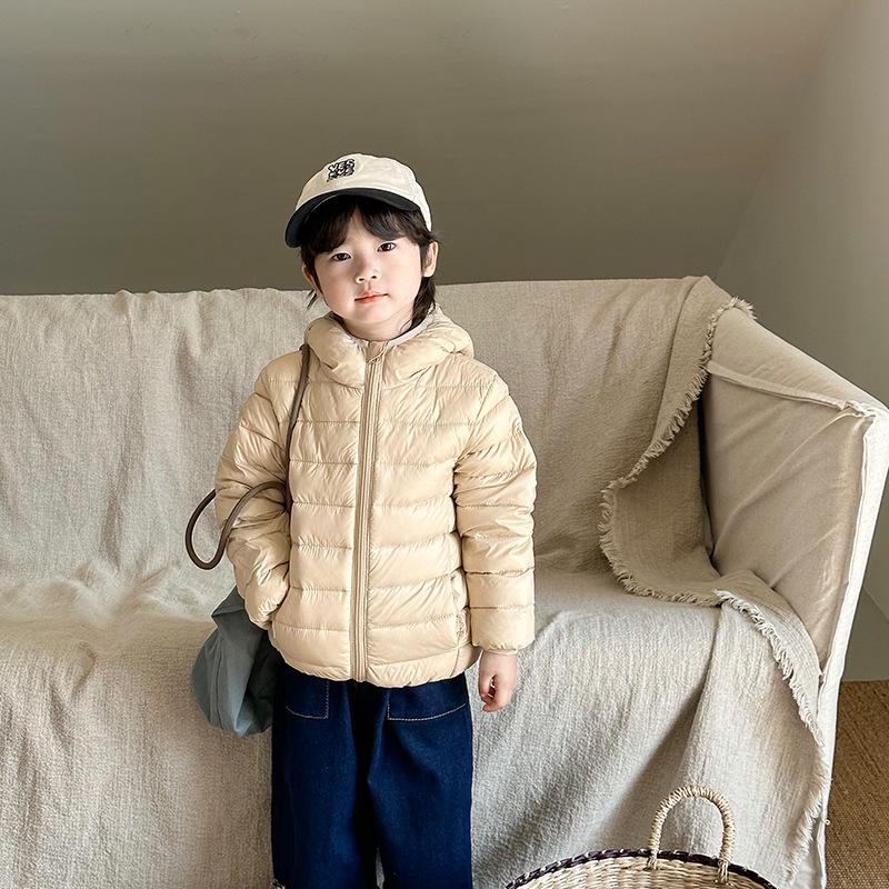 Piumino Leggero per Bambini: Capispalla con Cappuccio a Colore Unito per Bambini Piccoli