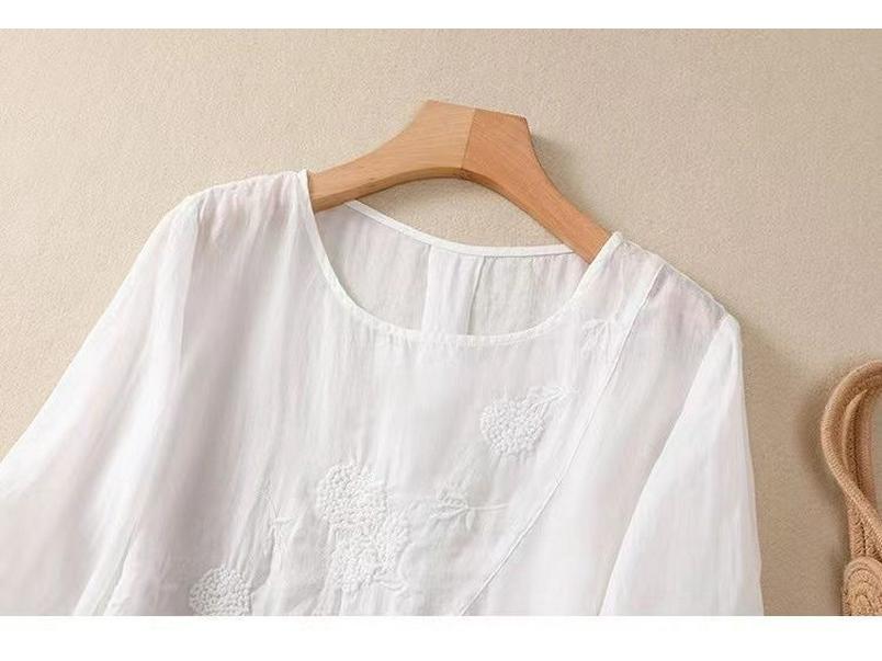 Women's 2023 Literary Embroidered Cotton Linen Blouse - Summer Loose Round Neck Pleated Pullover Top