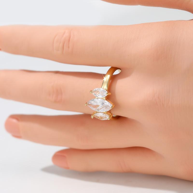 Classic Inlaid White CZ Women's Ring Trendy Gold Color Geometry Daily Wear Party Jewelry Anniversary Gift