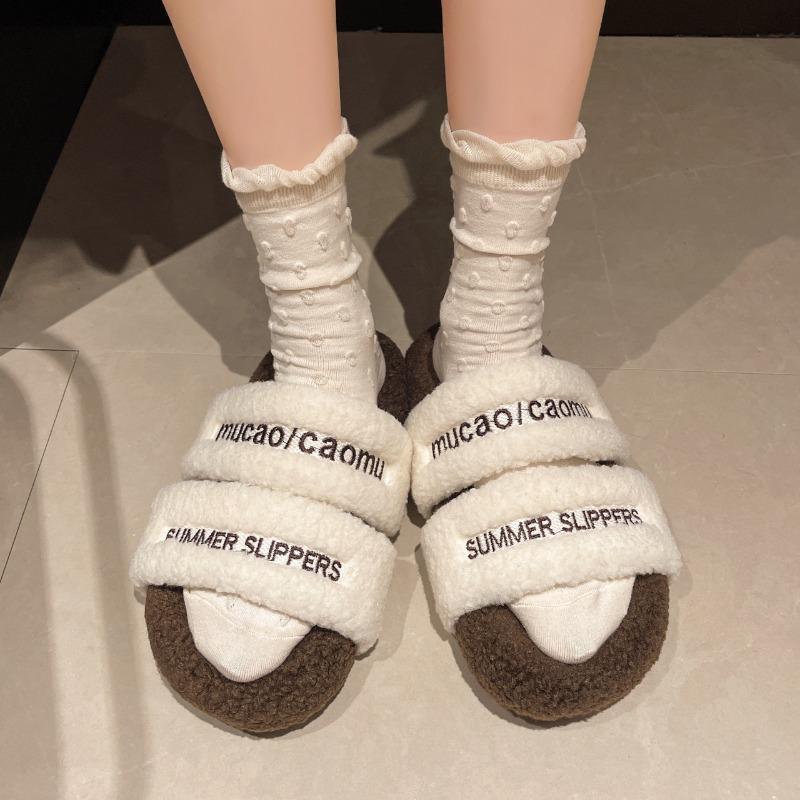Fashion 2025 Thick Soled Fluffy Slippers Women's Outdoor Wear Indoor Household Slippers 2025 New Autumn And Winter Slippers