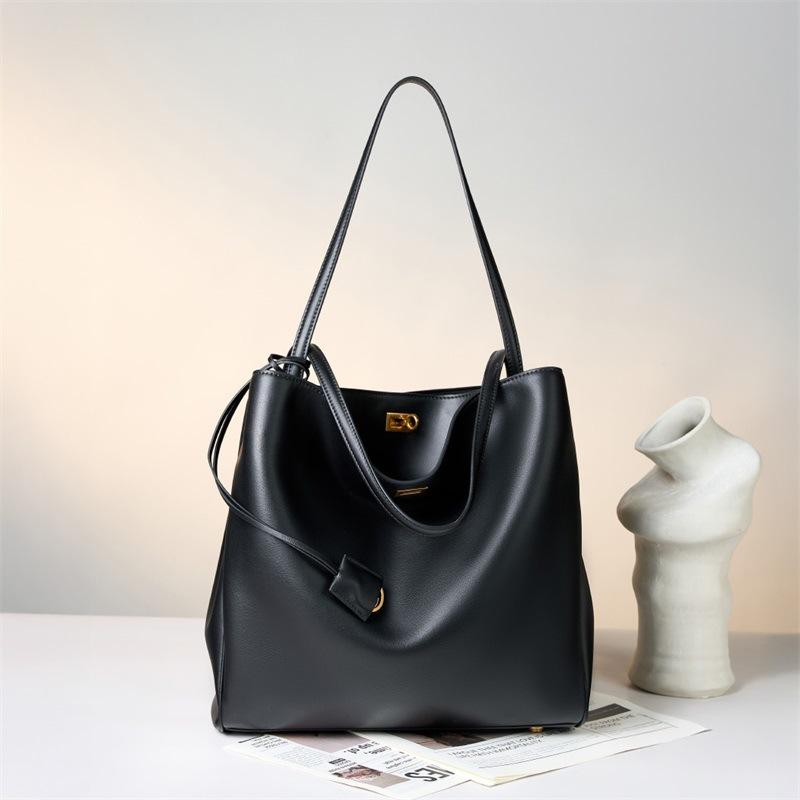 Large Bag, Genuine Leather Shoulder Bag, Underarm First Layer Cowhide, Large Capacity Women's High-end Tote Bag.