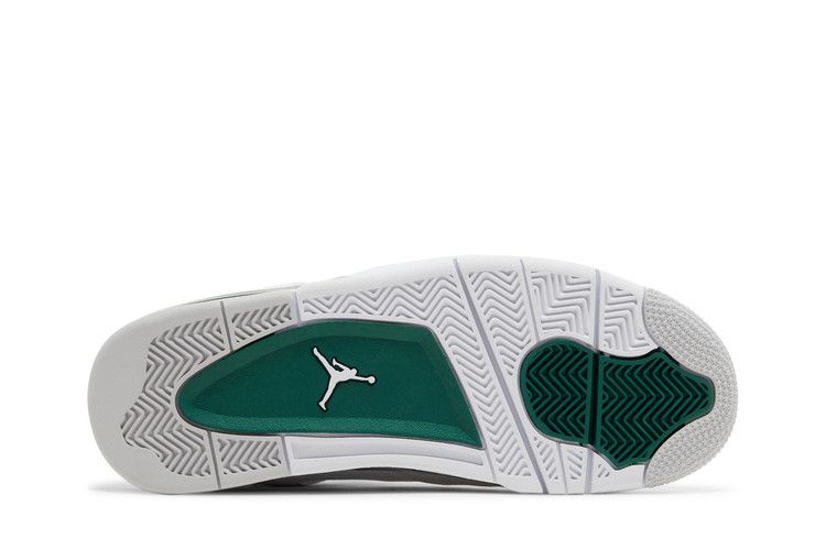 Jordan 4 Verde Ossidato Retrò