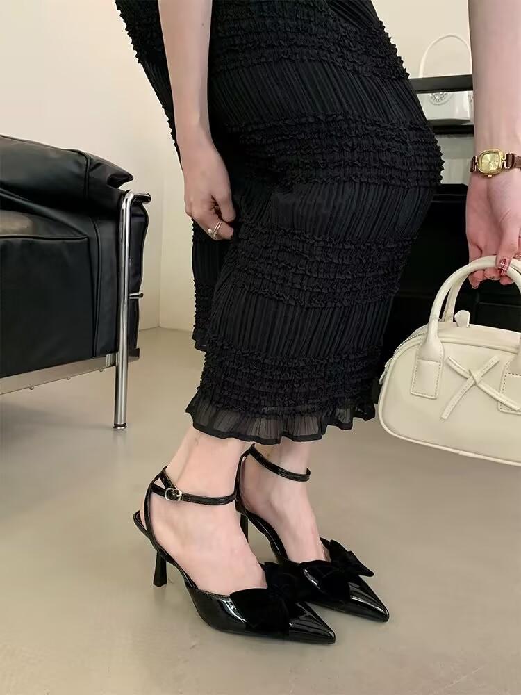 2025 summer new sandals women's pointed head bow bag head word buckle thin heel gentle high heel sandals