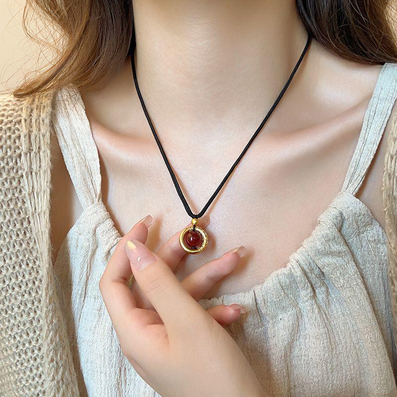 

Ожерелье с подвеской из счастливых бусин для девочек, бестселлер, красные бобы тоски Transfer bead agate necklace