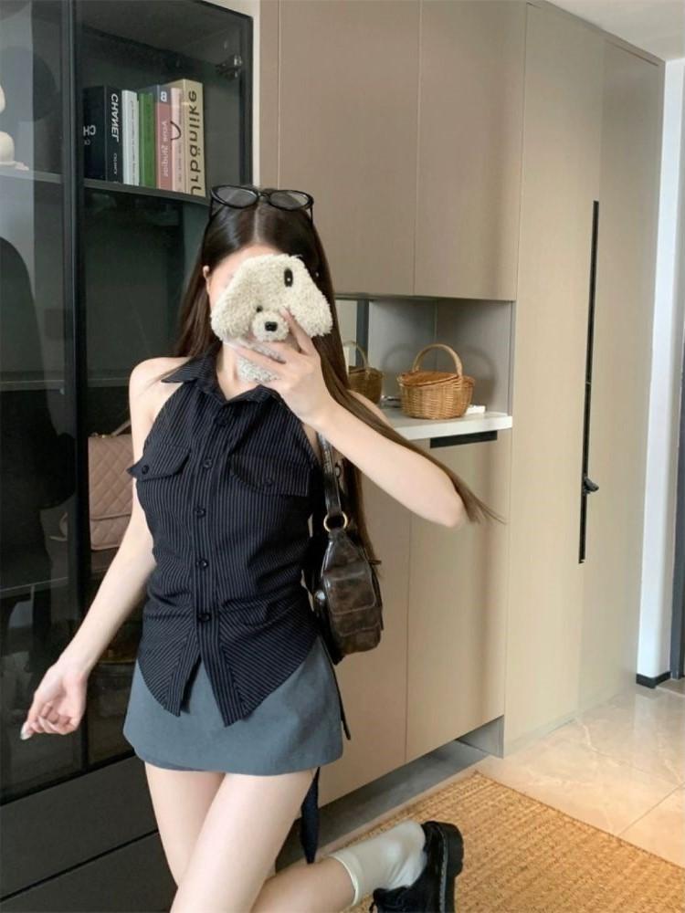 Korean black sleeveless striped shirt women's summer design halter waist lace-up shirt short Spice Girl top