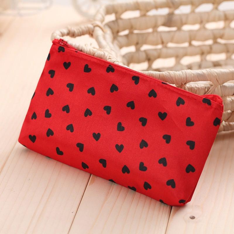 Cute Cosmetic Bag Toiletry Storage Bag Women'S Handbag Clutch Heart-Shaped Cosmetic Bag Travel Size
