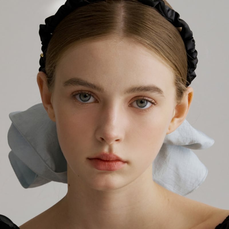 

Жан Поль Кларисс Однотонная резинка для волос с драпировкой JP-25-020HB black