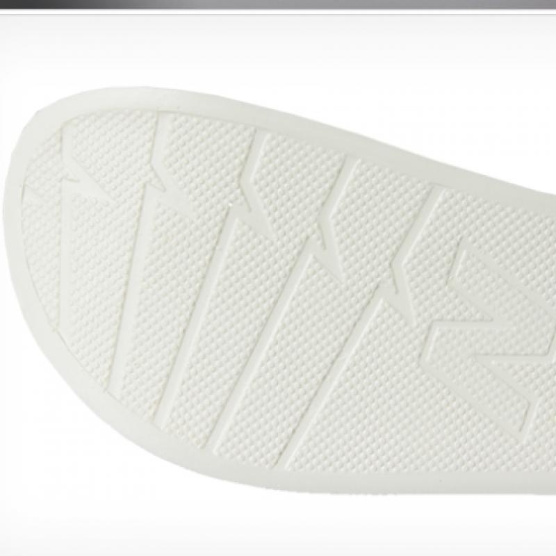New Balance Slippers Sd1101fow White Unisex Slippers