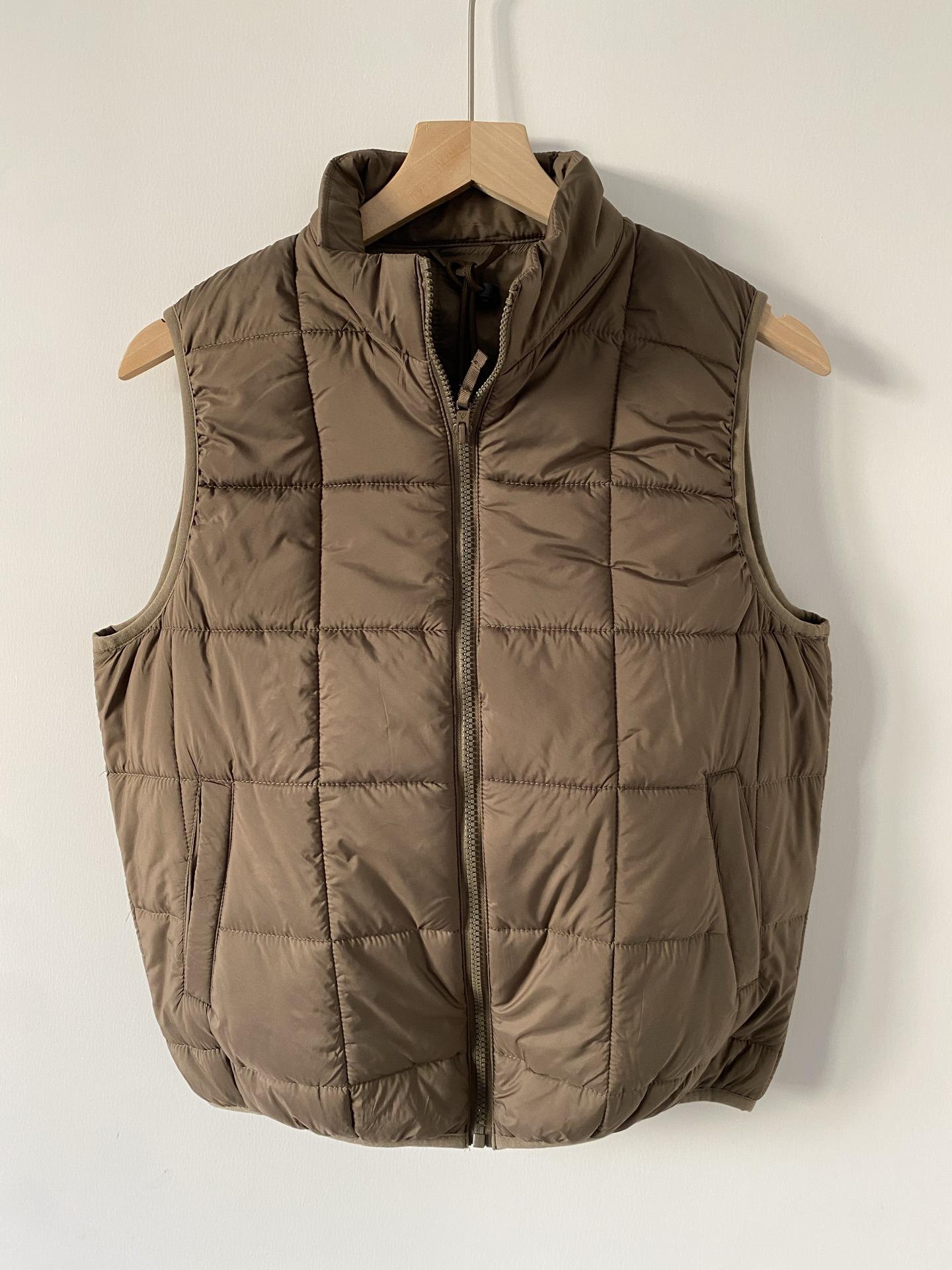 

Men s Japanese Style Winter Padded Stand Collar Vest - Warm & Fashionable S верблюд