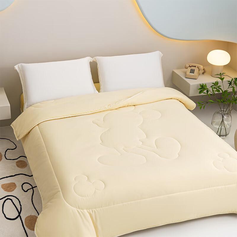 Disney Mickey Mouse Four Seasons Comforter