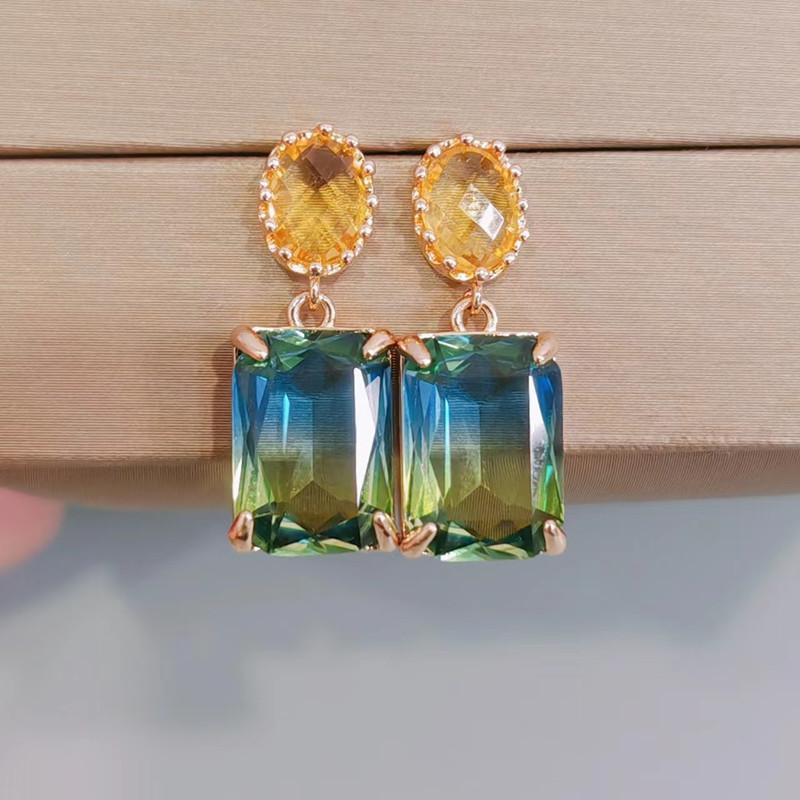 

Женские серьги-капли с квадратным цирконием, новинка 2023 года, модные ювелирные аксессуары для свадьбы и помолвки разноцветный