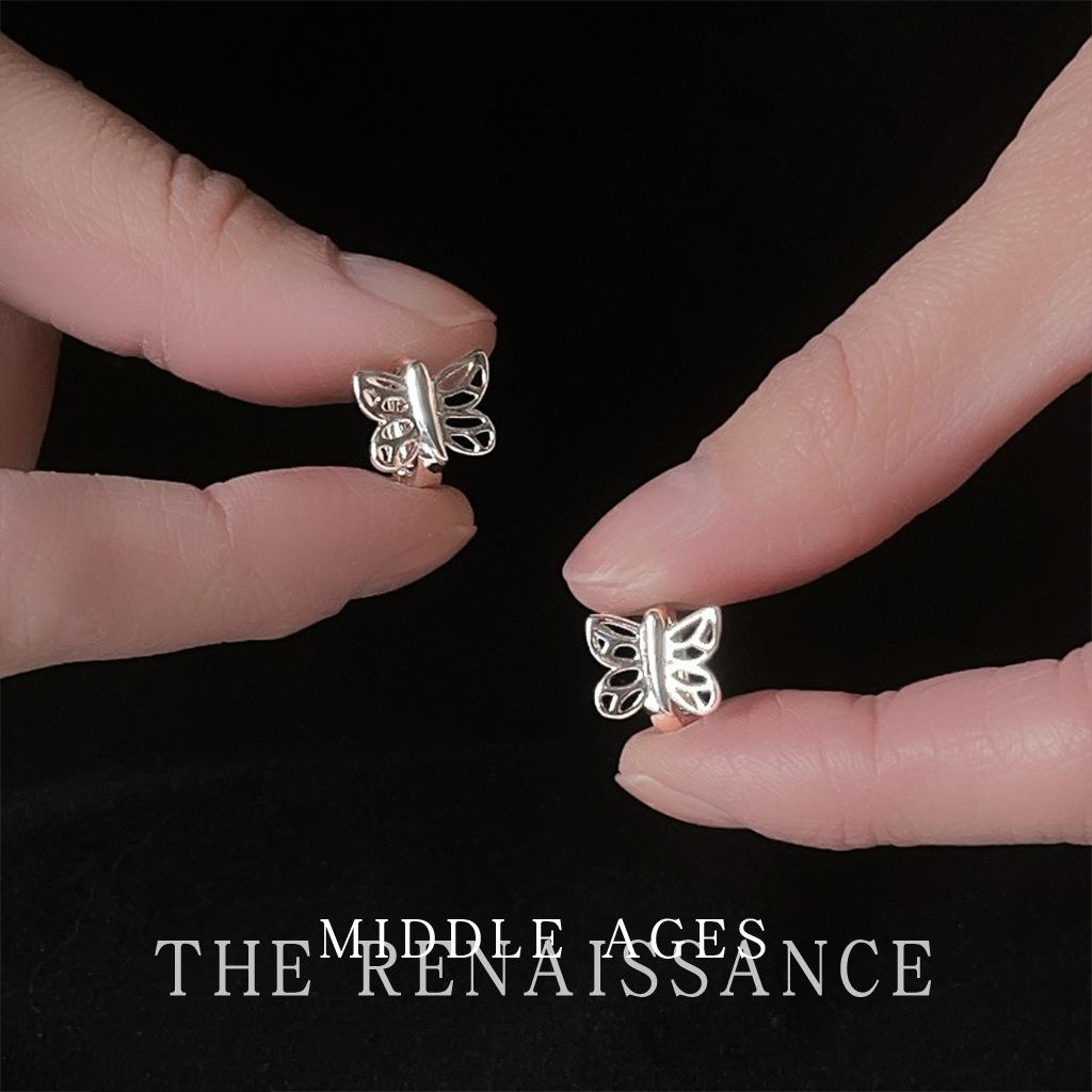 Medieval cold wind butterfly ear buckle French retro literary design stud earrings personalized ear jewelry