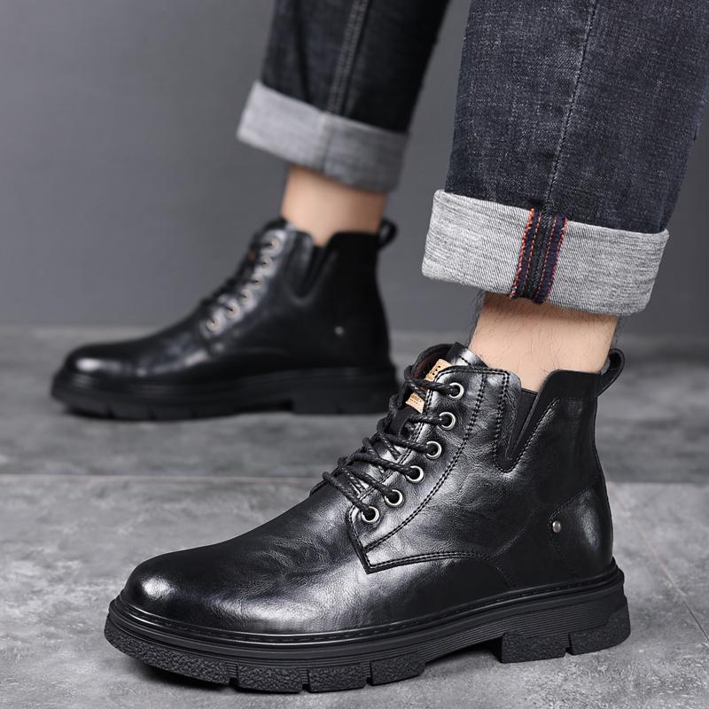 New Boots Men Winter Fashion Plush Shoes Snow Boots Male Casual Outdoor Sneakers Lace Up Warm Shoes Non Slip Ankle Boots Male