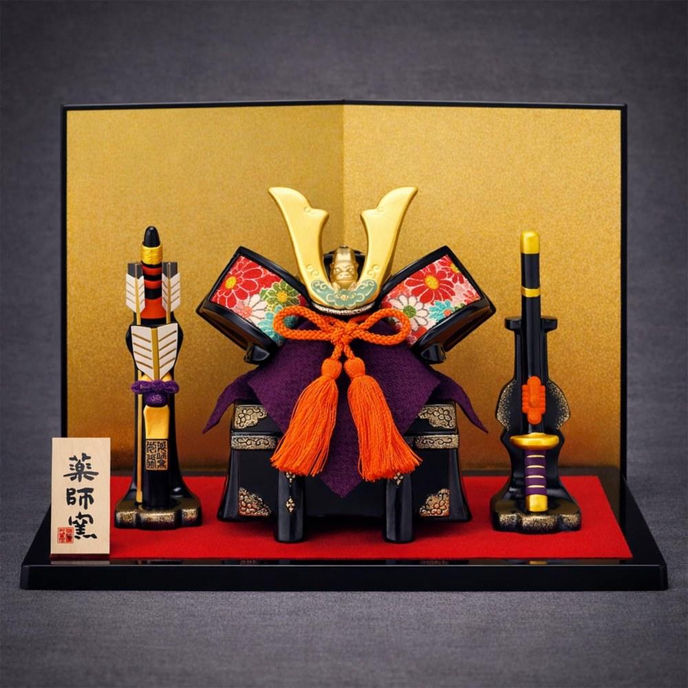 Yakuji Kiln May Doll Boy's Festival Kabuto Display Chirimen