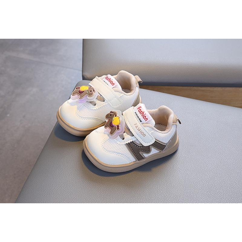 Baby toddler shoes soft sole spring and autumn boys and girls baby shoes breathable non-slip mesh cartoon little white shoes sports shoes