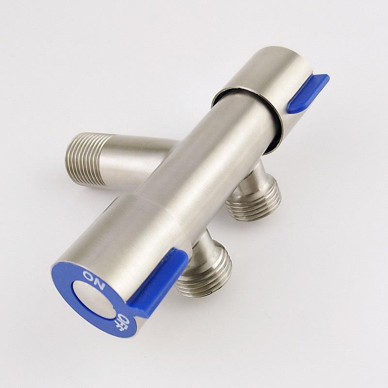 Badezimmer-Bidet-Set aus Edelstahl 304: Eckventil mit zwei Auslässen und Spülspritzpistole