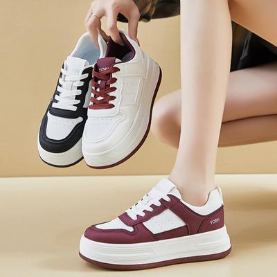 Casual Chunky Platform Sneakers for Women Non-Slip Lace-Up Walking Shoes Lightweight Running Sneakers Women's PU Leather Comfortable Tennis Shoes