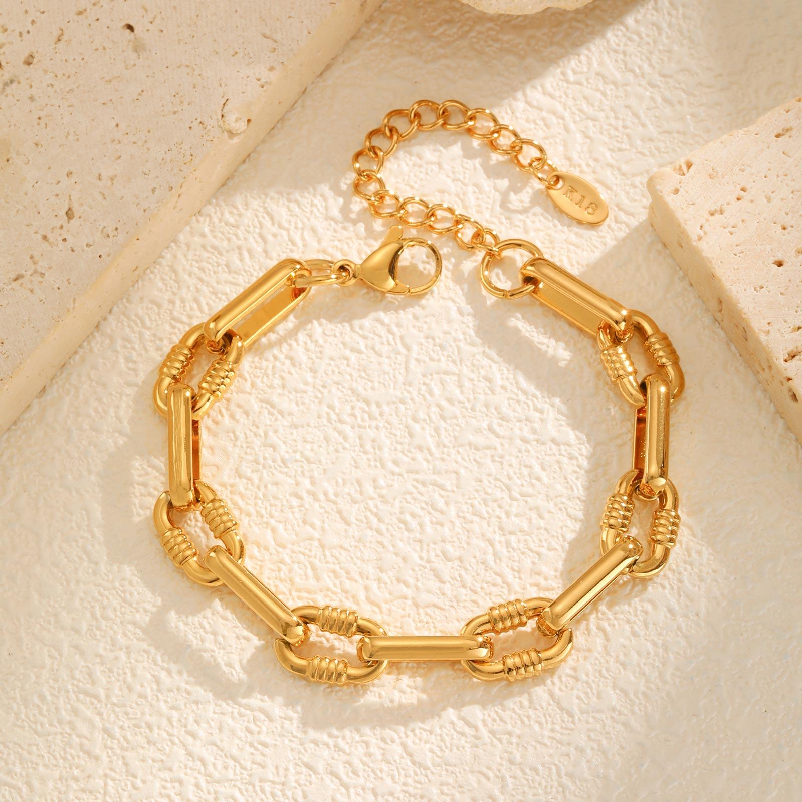 

Chunky Oval Handmade Chain Bracelet for Women,Gold Color Stainless Steel Waterproof Bracelets,Classic Jewelry Gifts