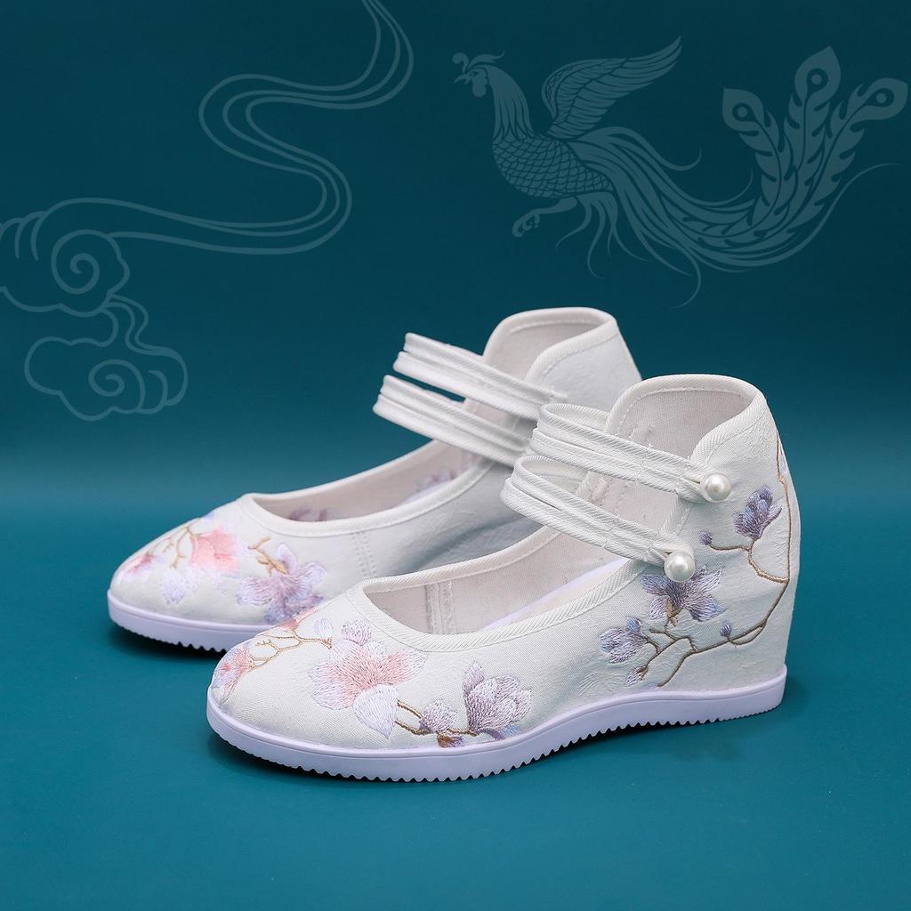 Bestickte Hanfu High Heels & Ballerinas: Traditionelle Sommerschuhe für Damen