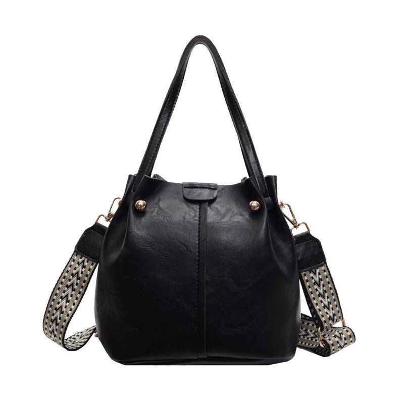 Versatile Korean High-End Bucket Bag: Spring & Autumn 2025 Wide Strap Crossbody Handbag for Women