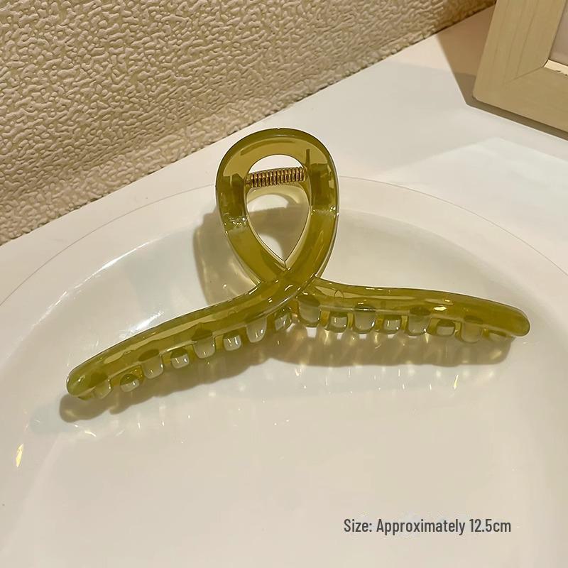 Versatile Milk Coffee Hair Clip: Large, Simple Shark Design for Women