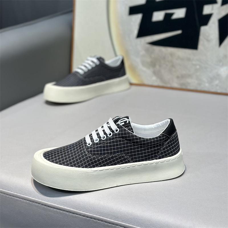Frühling neue niedrig geschnittene Stoff-Freizeit-Weichsohlen-Schnür-atmungsaktive Schuhe xk