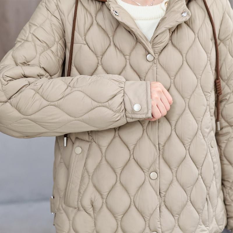 Mode Frau Kurze Parkas Winter Neue in Mäntel Mit Kapuze Beiläufige Lose Dicke Warme Dame Jacken Winter Oberbekleidung