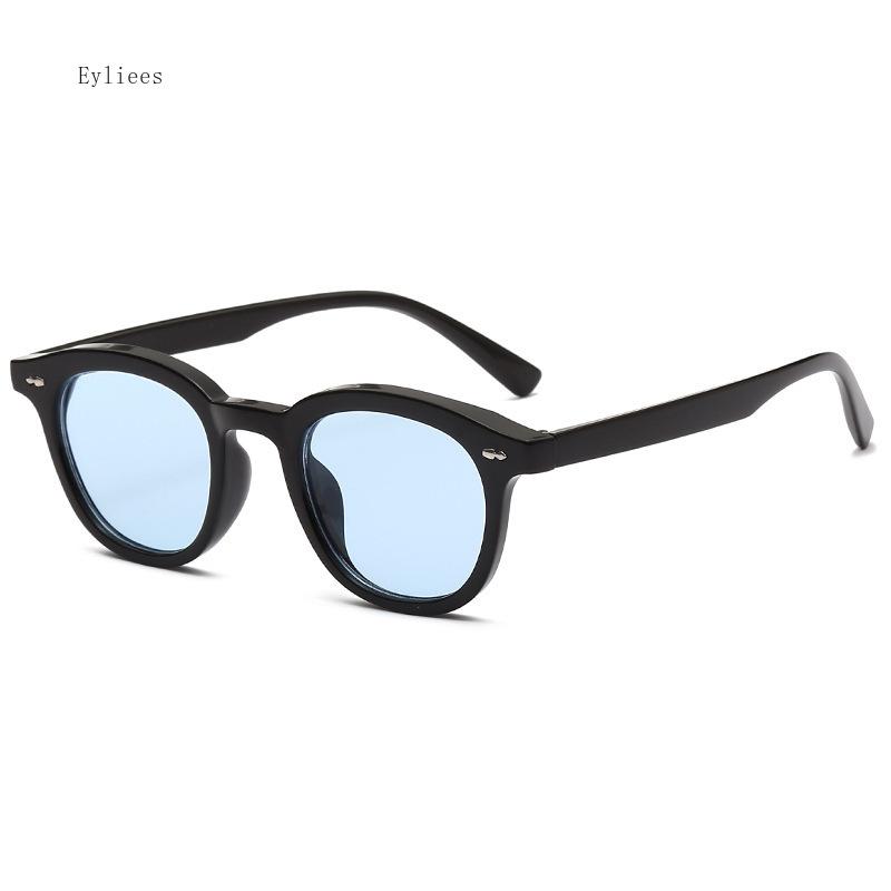 

Round Vintage Sunglasses Woman Brand Designer Retro Rivet Sun Glasses Female Fashion Black Mirror Small Frame