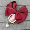 Vintage Fabric Ribbon Bowknot Brooches for Women Queen Cameo Pearl Brooch Pins Collar Tie Corsage Broche Costume Jewelry Gifts