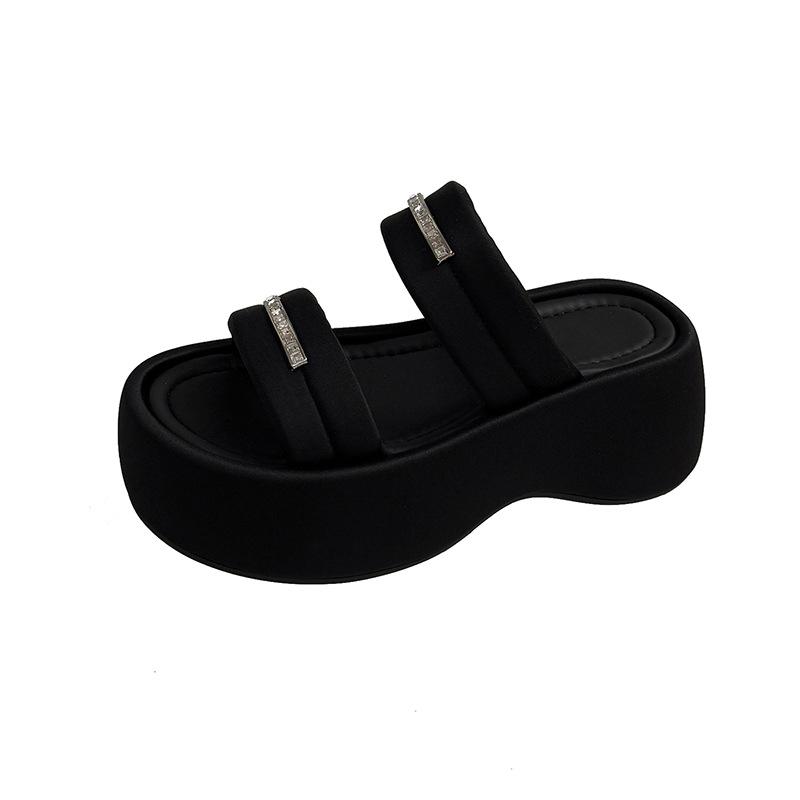 Fashion Women Shoes 2025 Summer New Fashion Platform Wedge Casual Slippers Women Height Increase Comfortable One Word Beach Sandals