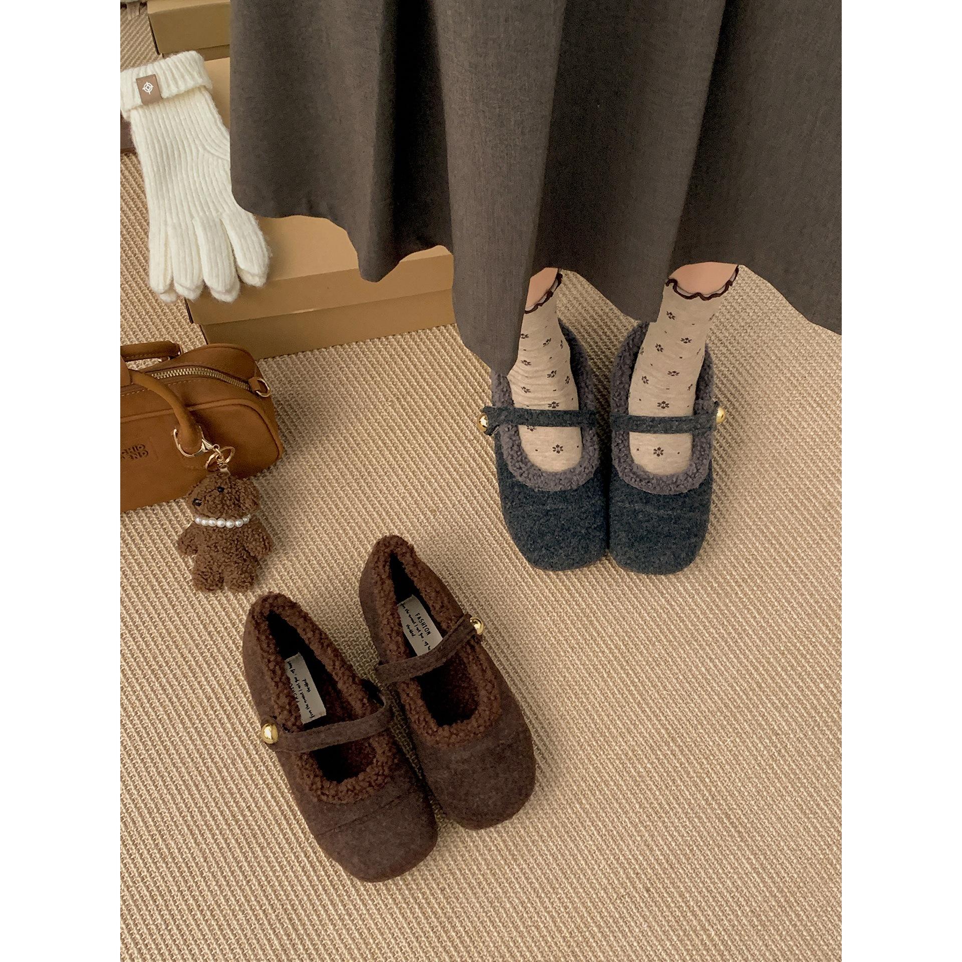 Fleece gray thick-soled fluffy shoes, warm and non-slip in winter, Mary Jane cotton shoes. 35