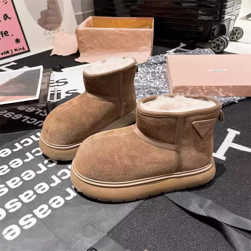 European Station Winter New Kapibara Matte Leather Thickened Snow Cotton Boots Bread Shoes Small Women's Shoes
