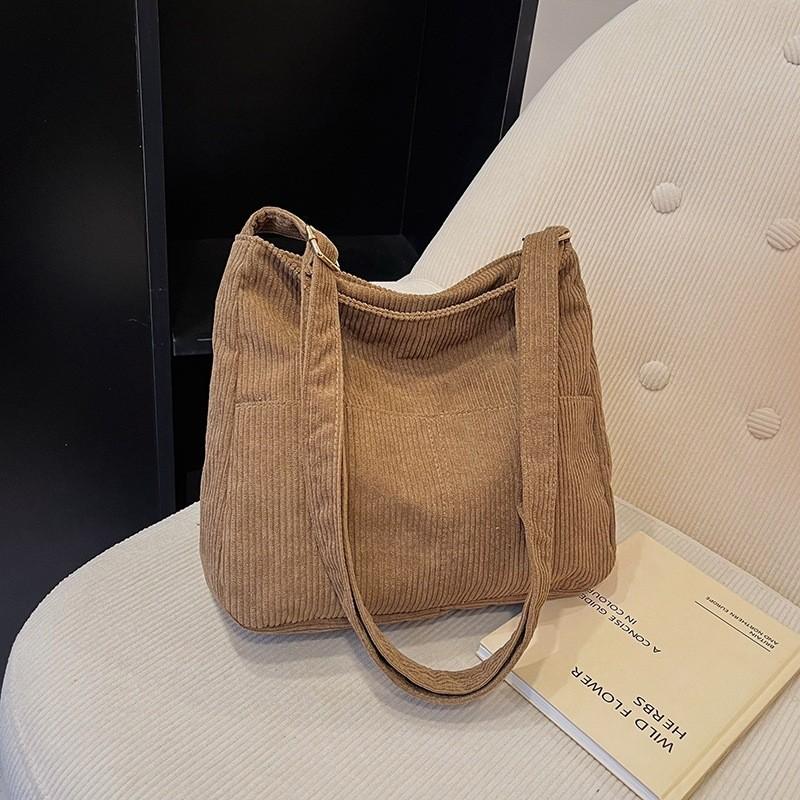 Stylish Large Capacity Women's Fashionable Tote Bag For Street Chic Everyday Use