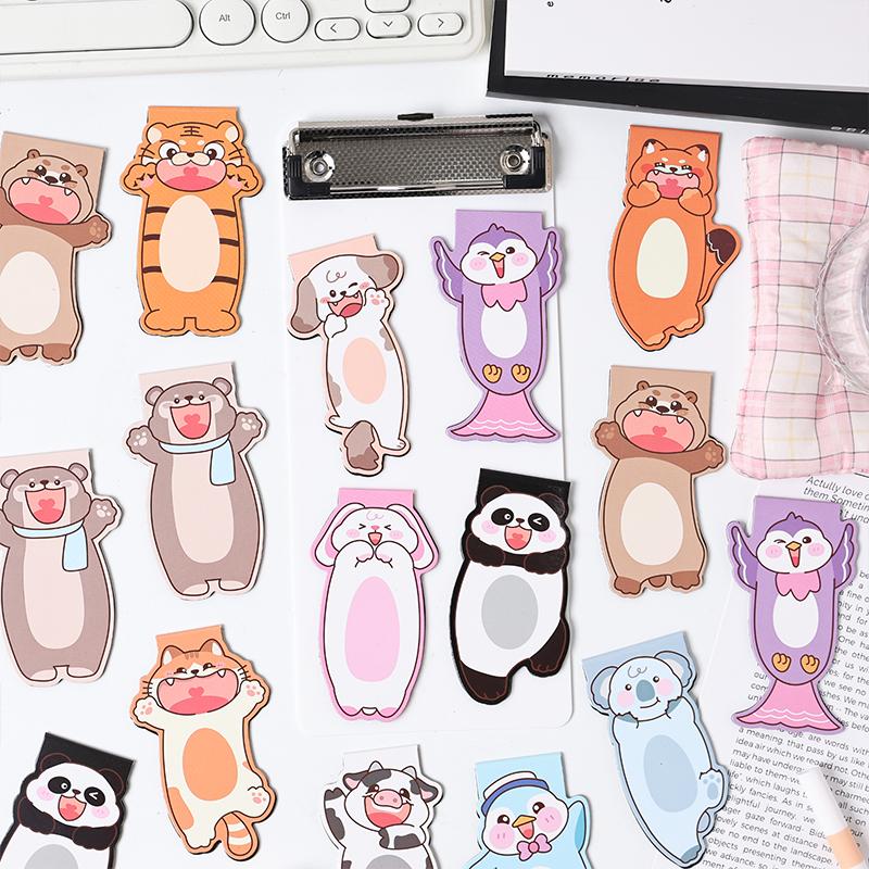 2pcs/Set Cub Adventure Magnetic Bookmarks Cartoon Animal Print Kawaii Mini Page Clips Marker Holder for Reading Books